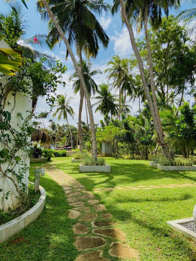 Sanjis The Seaside Cabanas Tangalle Exteriör bild